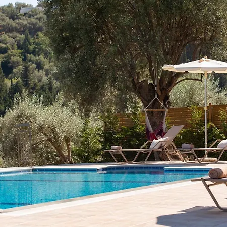 Vila Phaedra, Inoro Katouna