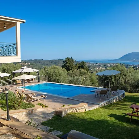Vila Phaedra, Inoro Katouna