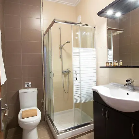 Phaedra, Inoro Villa *