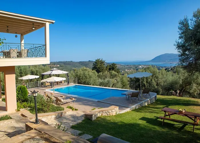 Villa Phaedra, Inoro Katouna